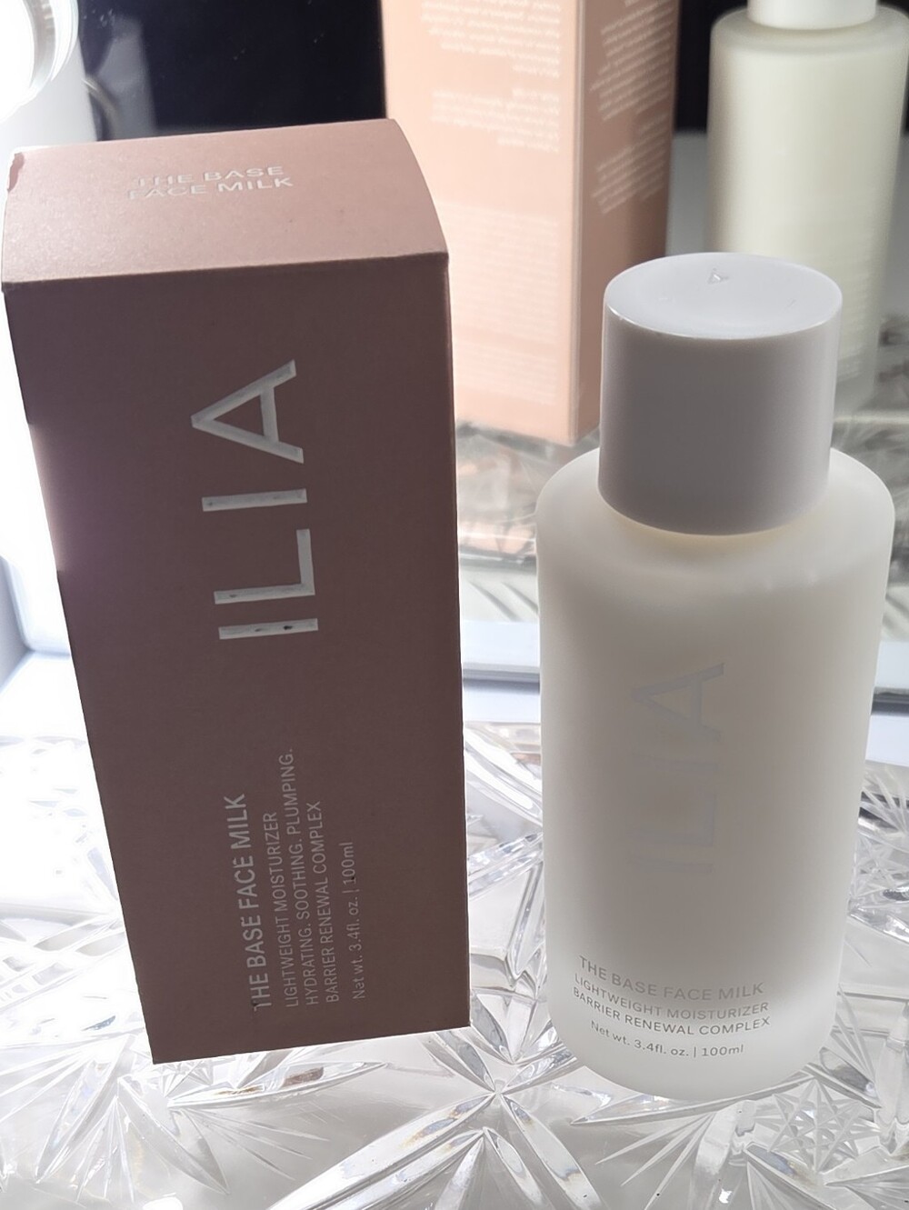 ILIA The Base Face Milk 3.4 oz 100ml Lightweight Moisturizer NEW
